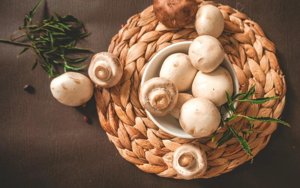 8 поєднань продуктів та спецій, що смакують як золота осінь